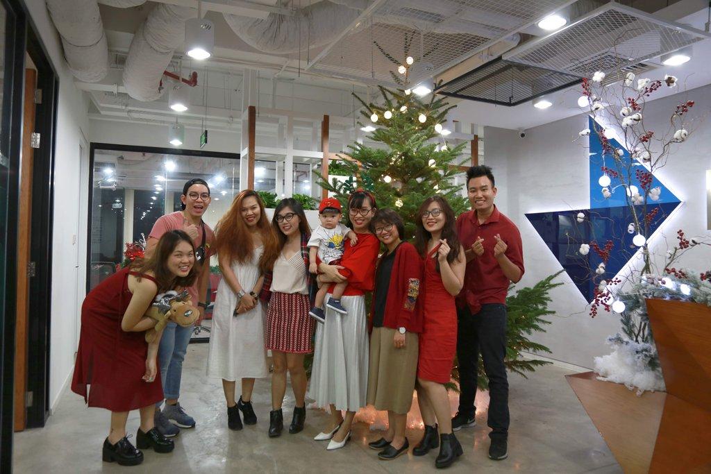 Edelman Vietnam photo 3