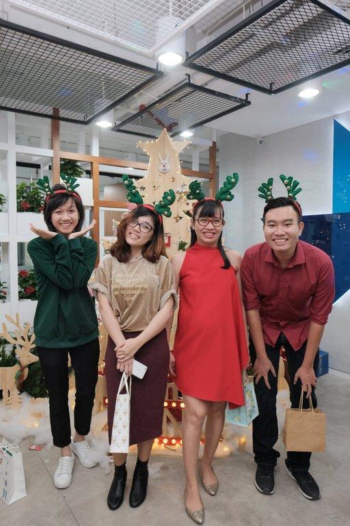 Edelman Vietnam photo 5